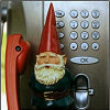 Gnomo al telefono