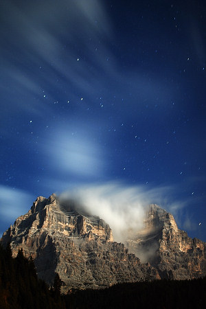 Monte Pelmo con nuvole